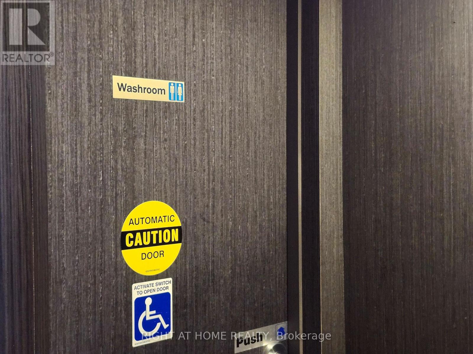 80 - 105 The Pond Road, Toronto, Ontario  M3J 0K9 - Photo 33 - W12494034