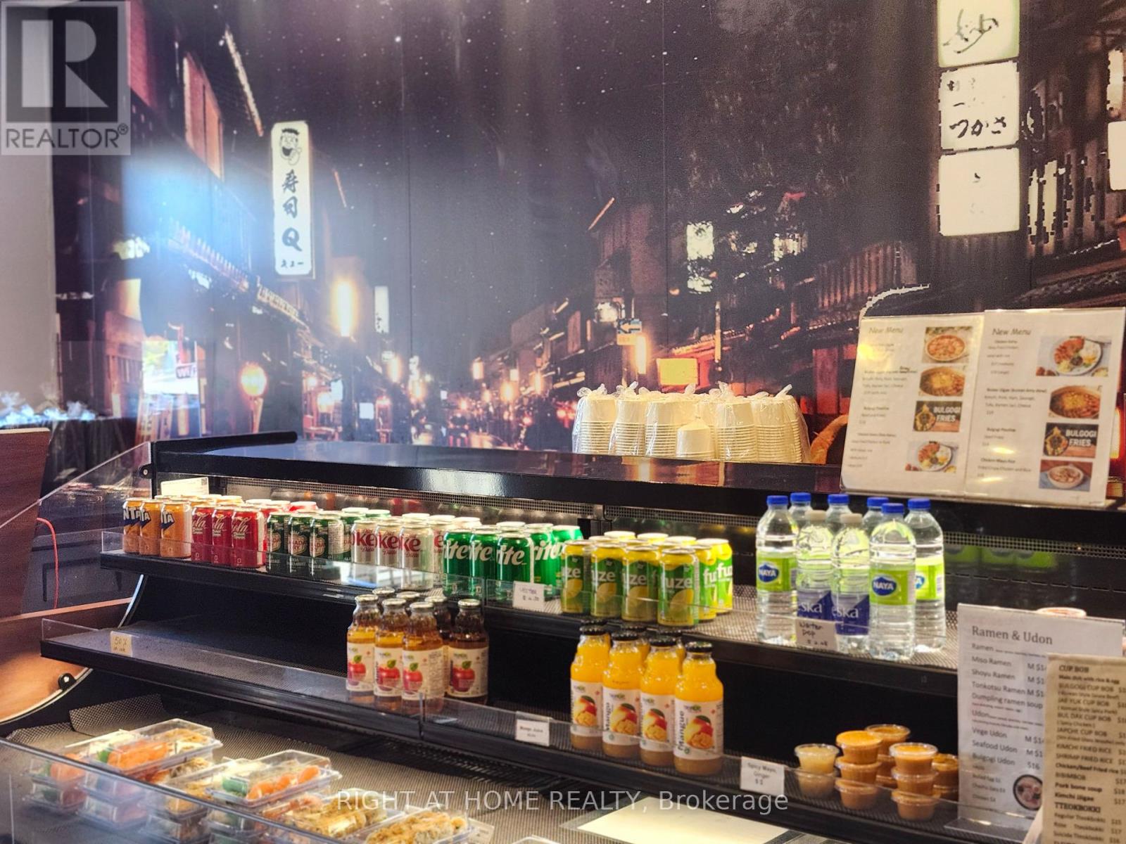 80 - 105 The Pond Road, Toronto, Ontario  M3J 0K9 - Photo 4 - W12494034