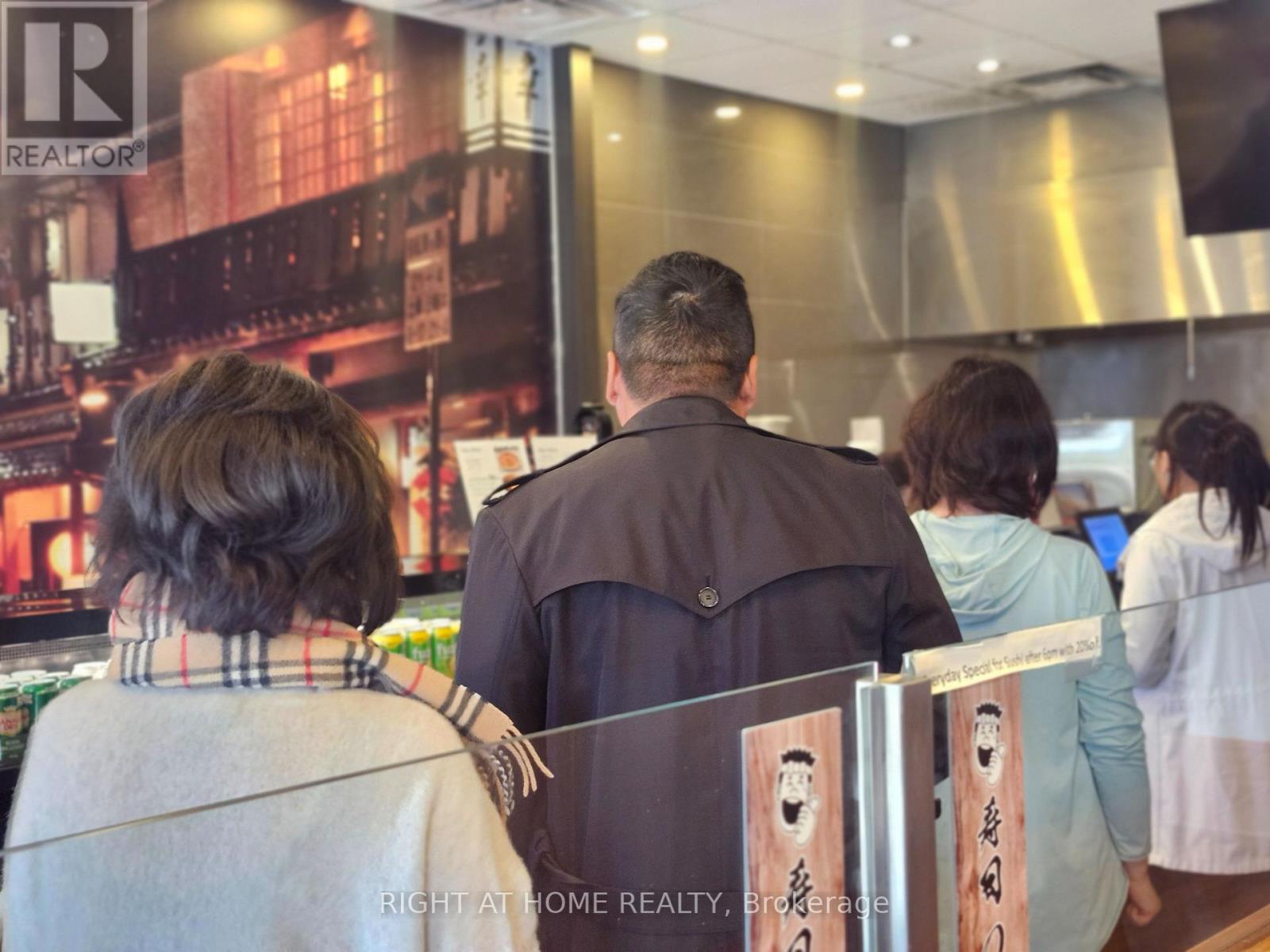 80 - 105 The Pond Road, Toronto, Ontario  M3J 0K9 - Photo 7 - W12494034