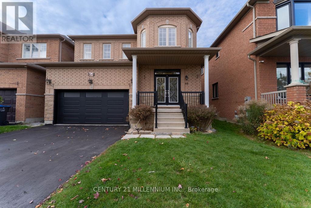 64 Executive Court, Brampton, Ontario  L6R 0L5 - Photo 3 - W12494036