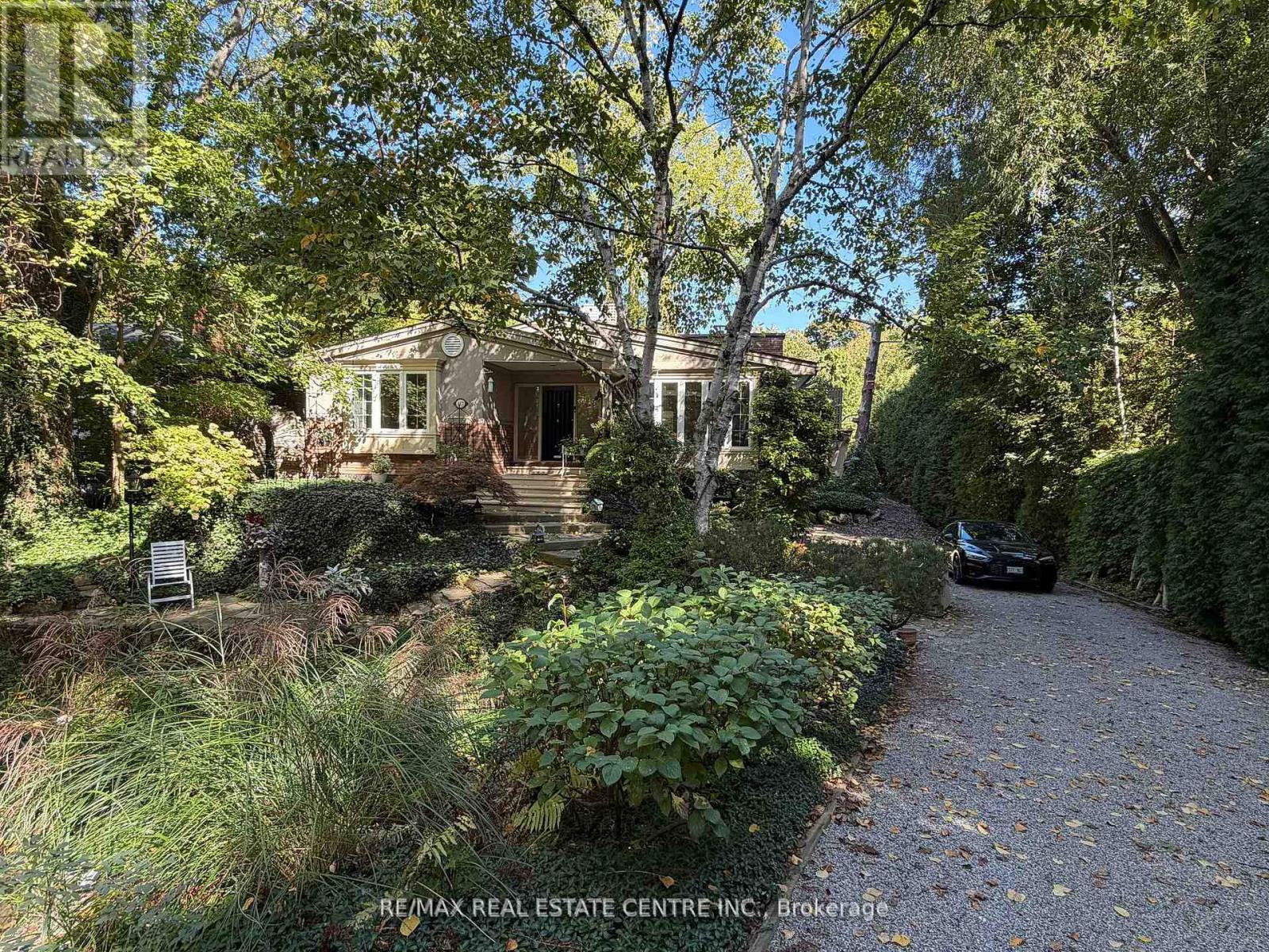 117 WATSON AVENUE, Oakville, Ontario