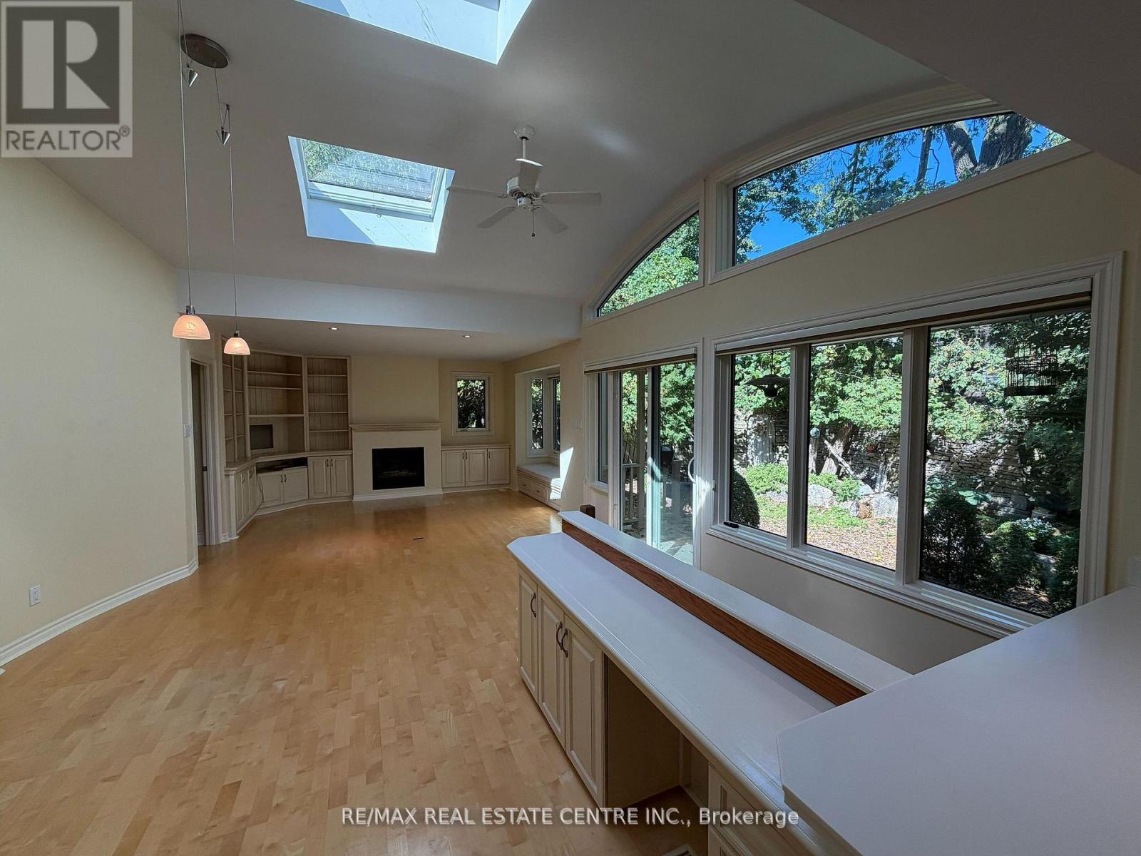 117 Watson Avenue, Oakville, Ontario  L6J 3T5 - Photo 11 - W12494046