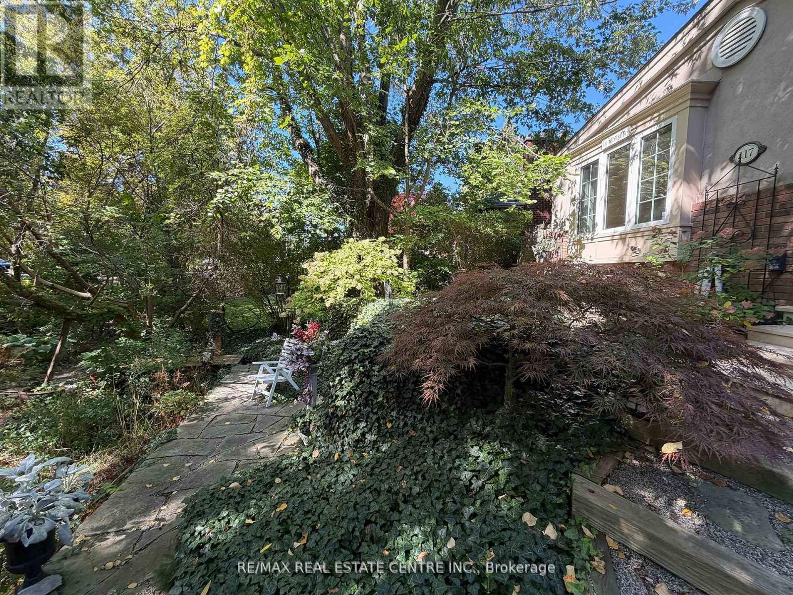 117 Watson Avenue, Oakville, Ontario  L6J 3T5 - Photo 28 - W12494046