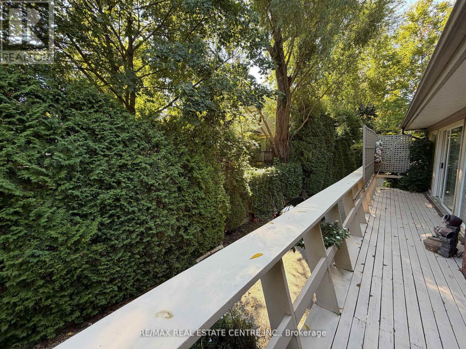 117 Watson Avenue, Oakville, Ontario  L6J 3T5 - Photo 7 - W12494046