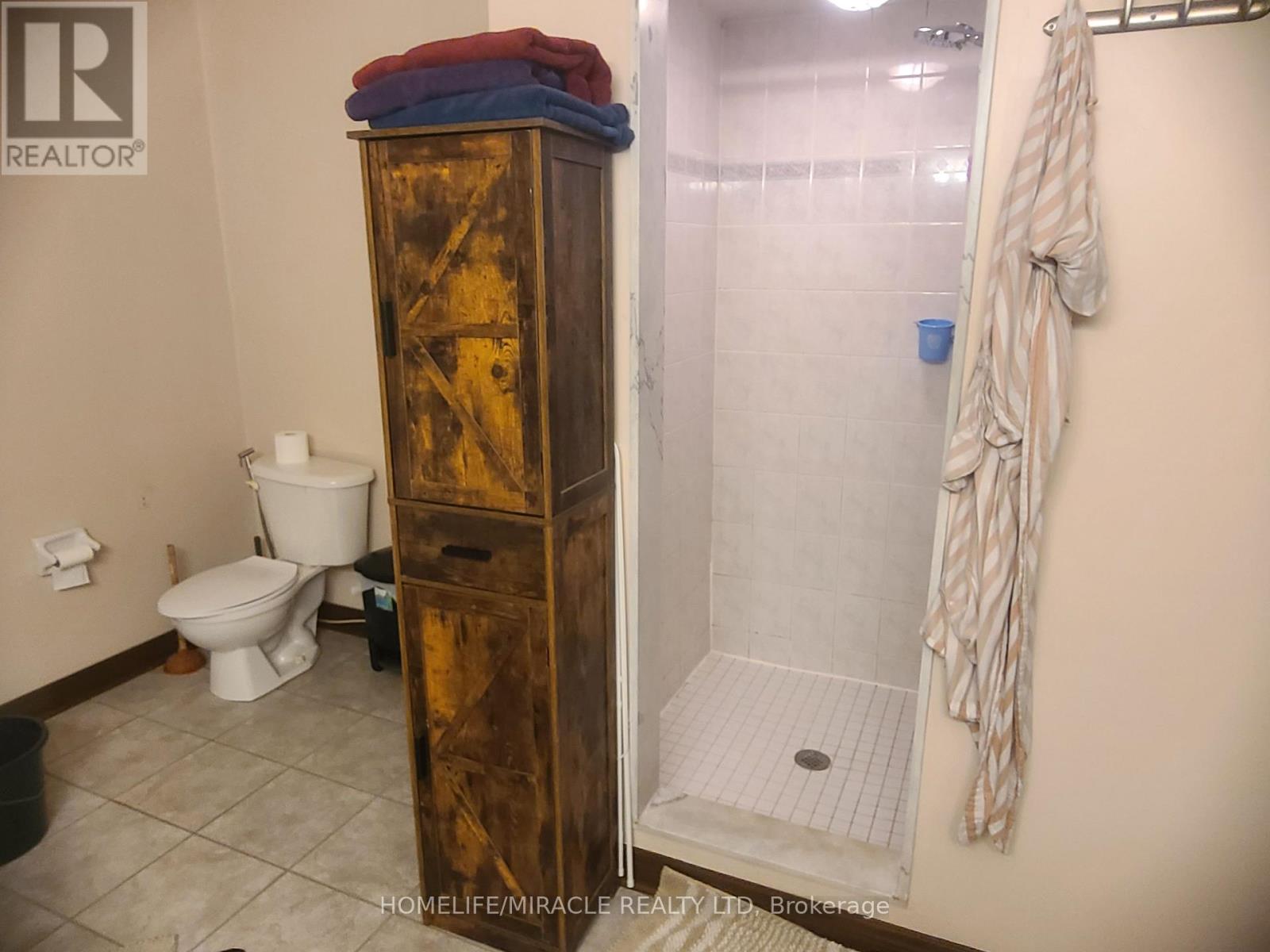 3120 Velmar Drive, Mississauga, Ontario  L5M 6V8 - Photo 7 - W12494100