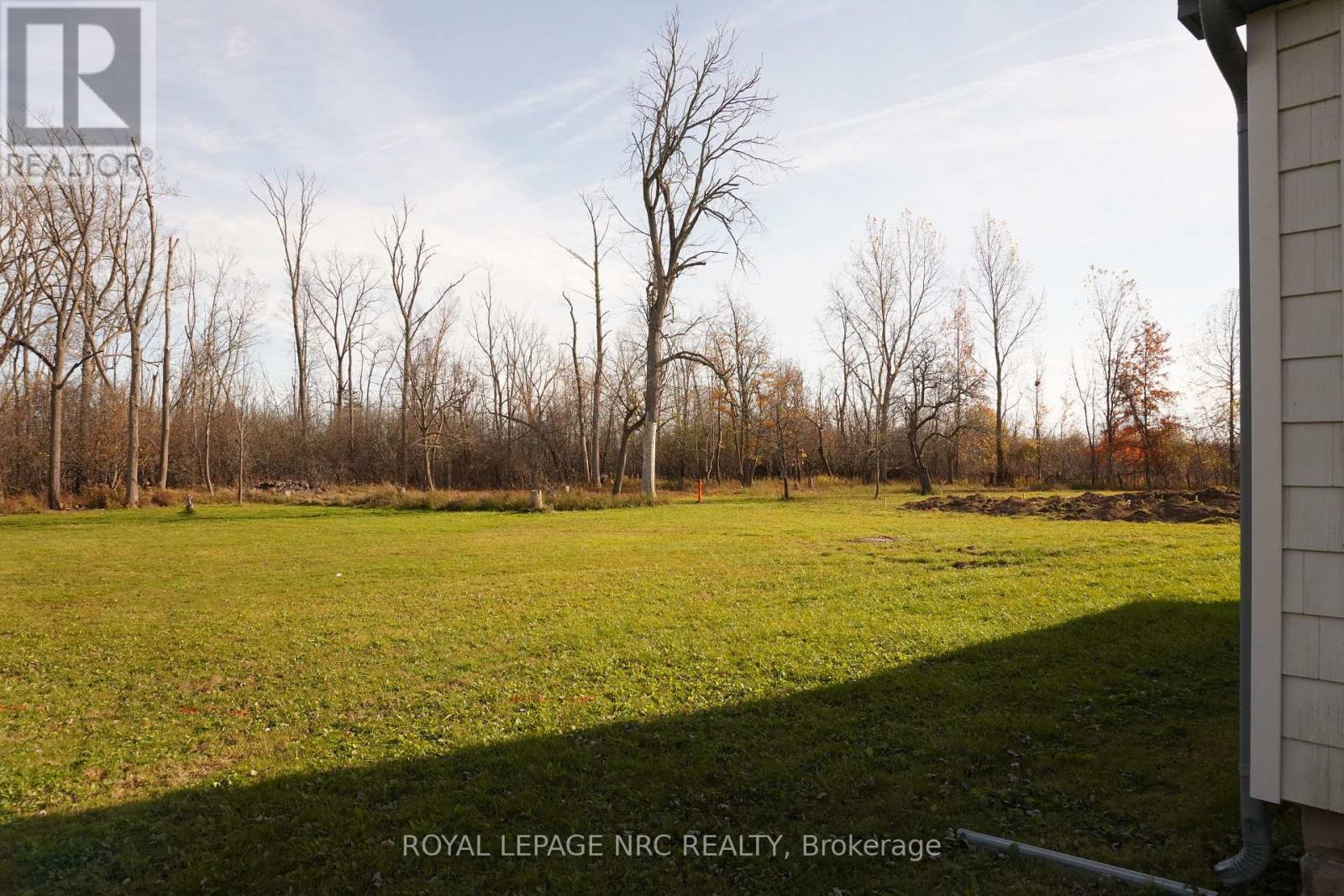 825 Garrison Road, Fort Erie, Ontario  L2A 1N6 - Photo 16 - X12494126