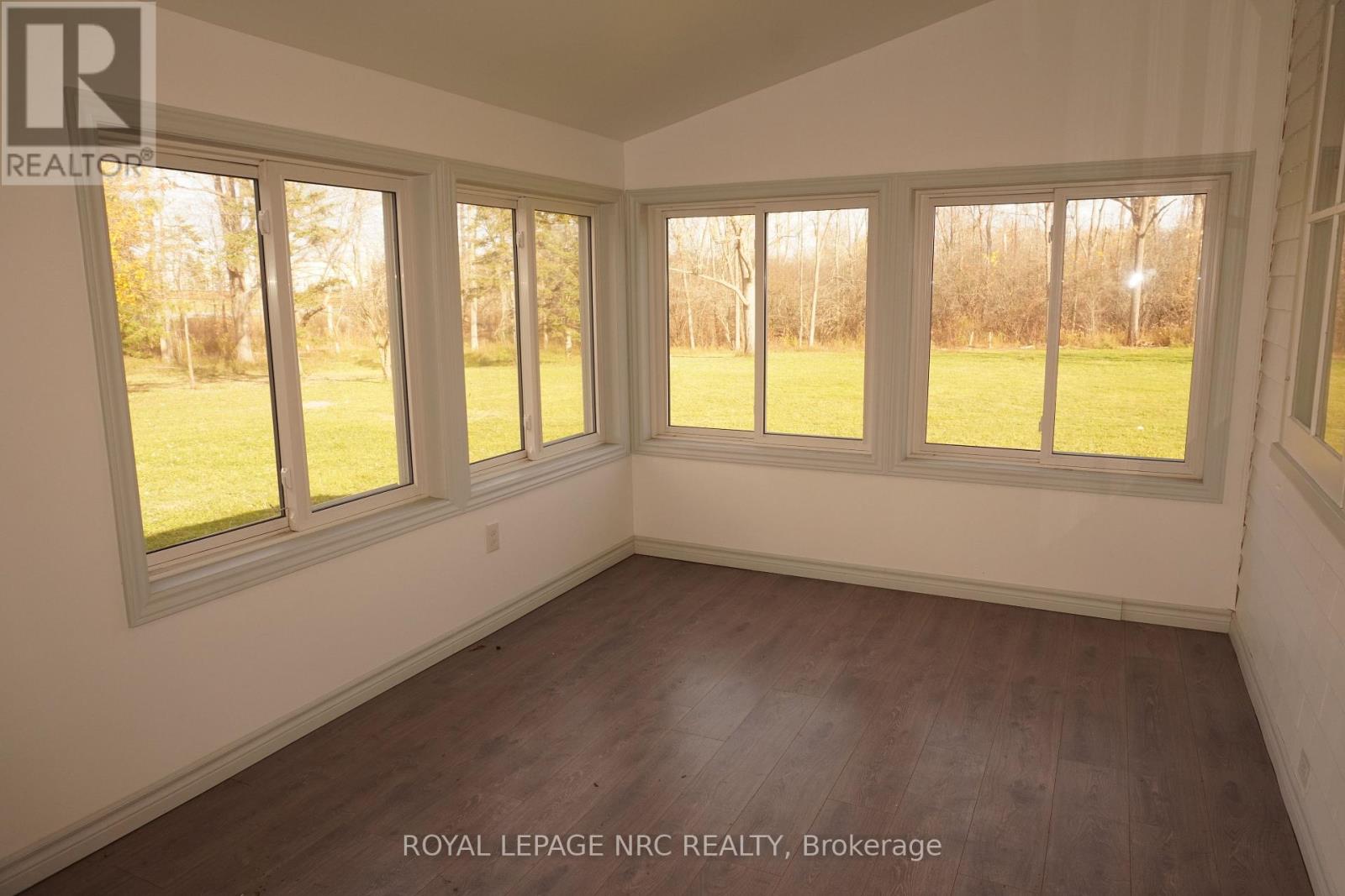 825 Garrison Road, Fort Erie, Ontario  L2A 1N6 - Photo 37 - X12494126