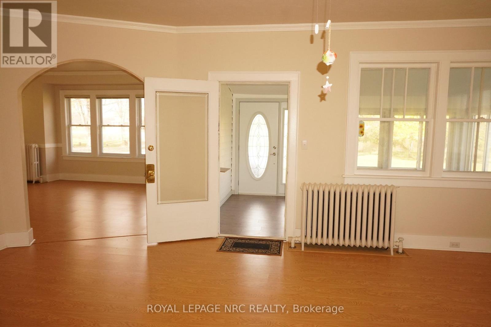 825 Garrison Road, Fort Erie, Ontario  L2A 1N6 - Photo 40 - X12494126