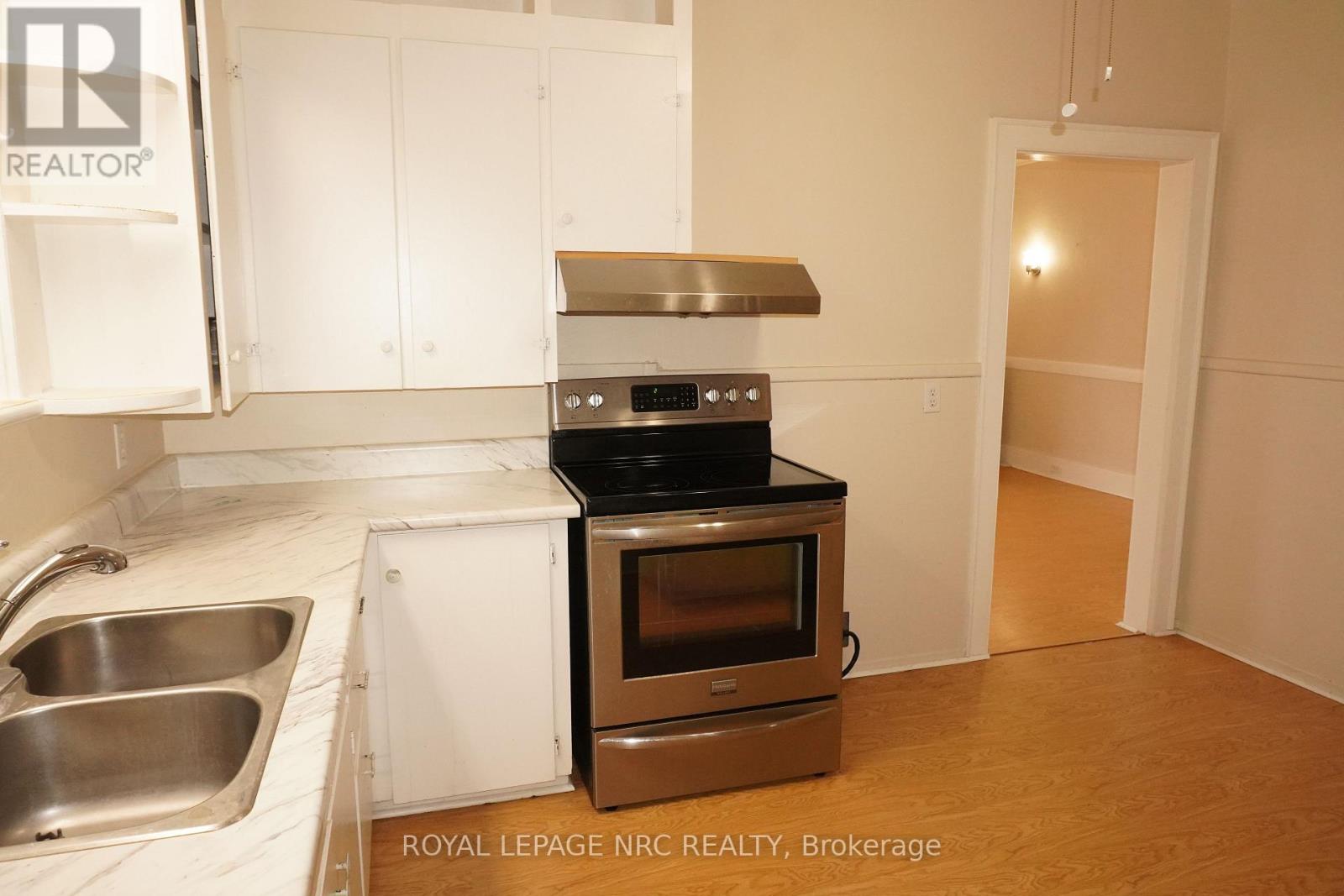 825 Garrison Road, Fort Erie, Ontario  L2A 1N6 - Photo 45 - X12494126