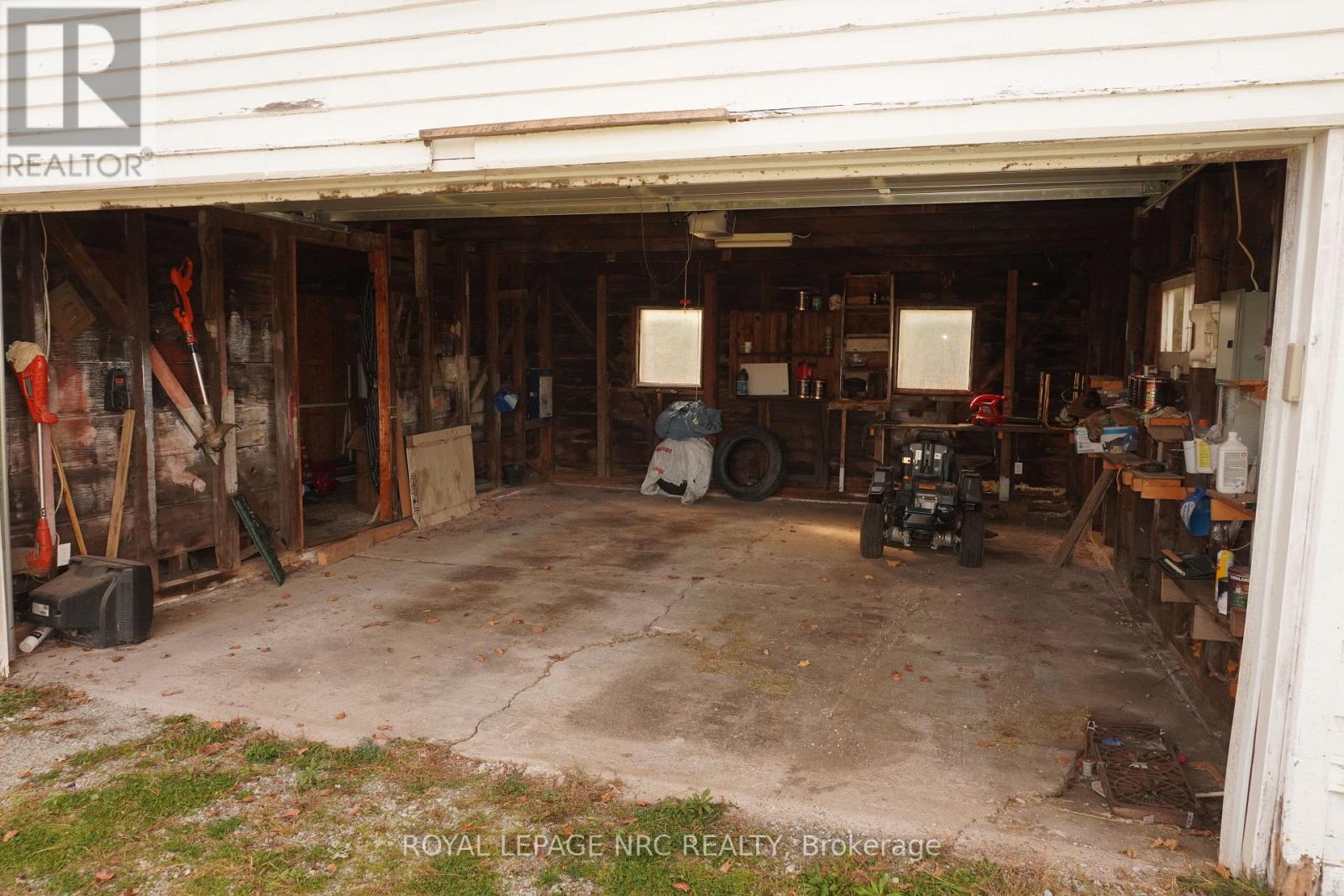 825 Garrison Road, Fort Erie, Ontario  L2A 1N6 - Photo 50 - X12494126