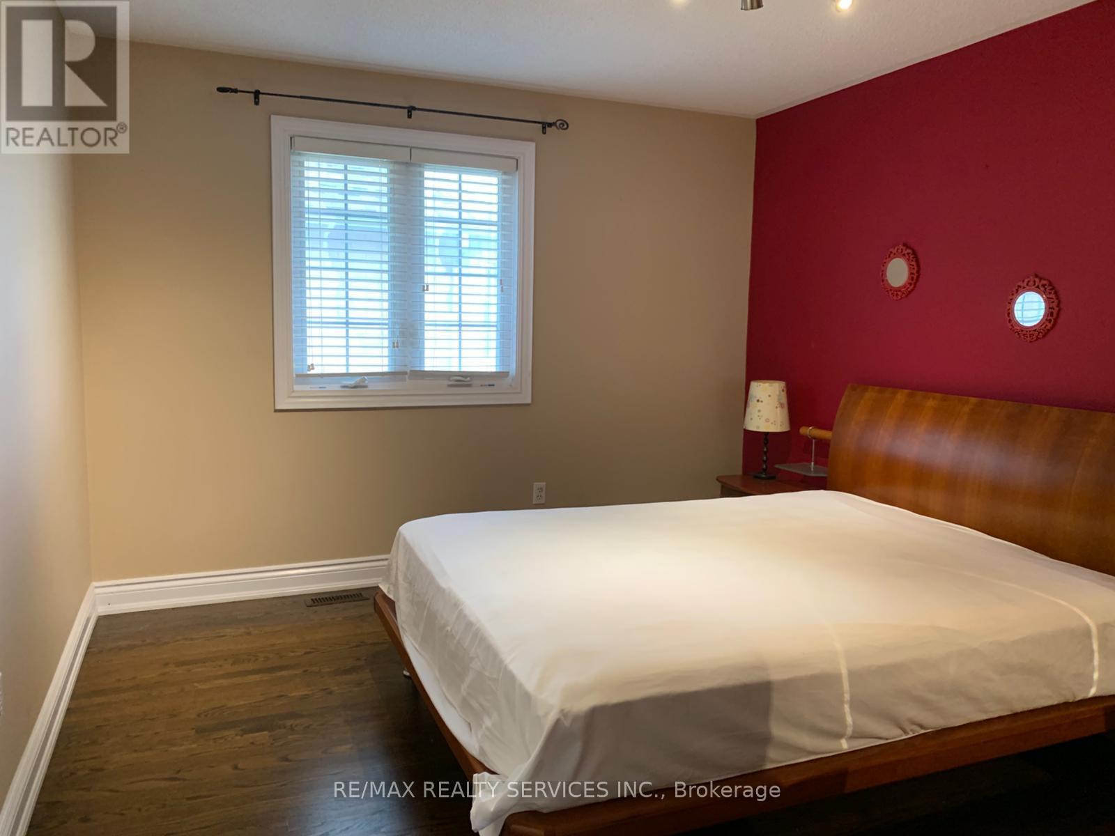 201 Bristol Road E, Mississauga, Ontario  L4Z 3V5 - Photo 20 - W12488024