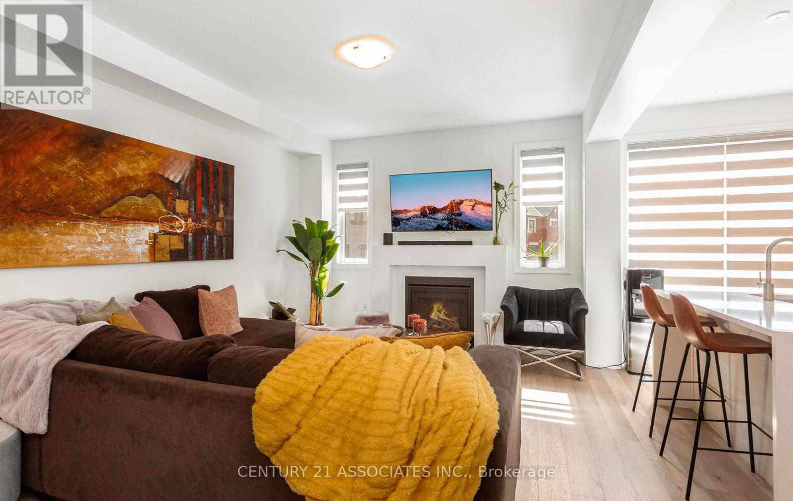 1796 Thames Circle, Milton, Ontario  L9E 1Y9 - Photo 12 - W12488464