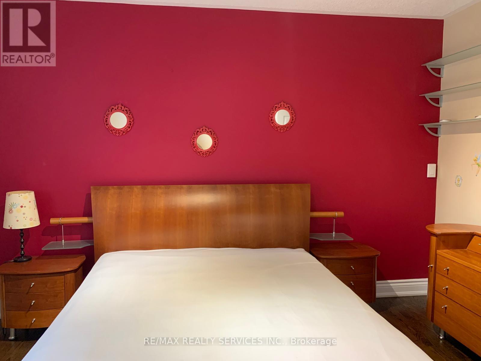 201 Bristol Road E, Mississauga, Ontario  L4Z 3V5 - Photo 21 - W12488024