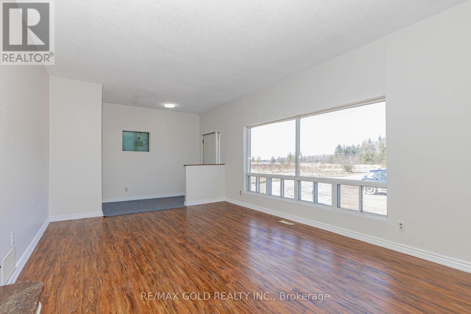 255505 9th Line, Amaranth, Ontario  L0N 1S5 - Photo 13 - X12467671