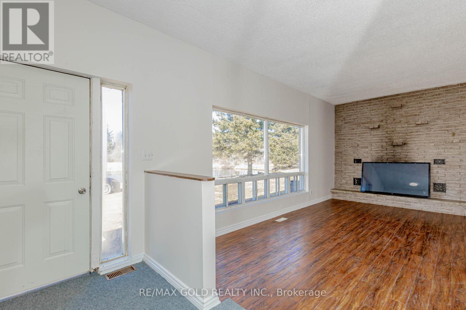 255505 9th Line, Amaranth, Ontario  L0N 1S5 - Photo 10 - X12467671