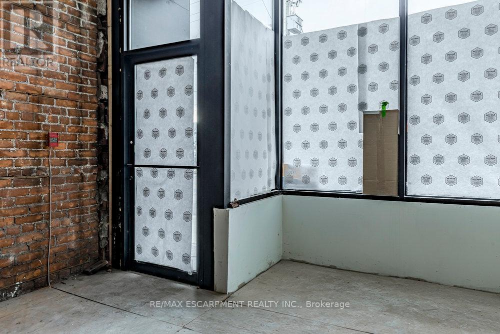 309 Barton Street E, Hamilton, Ontario  L8L 2X4 - Photo 10 - X12494018