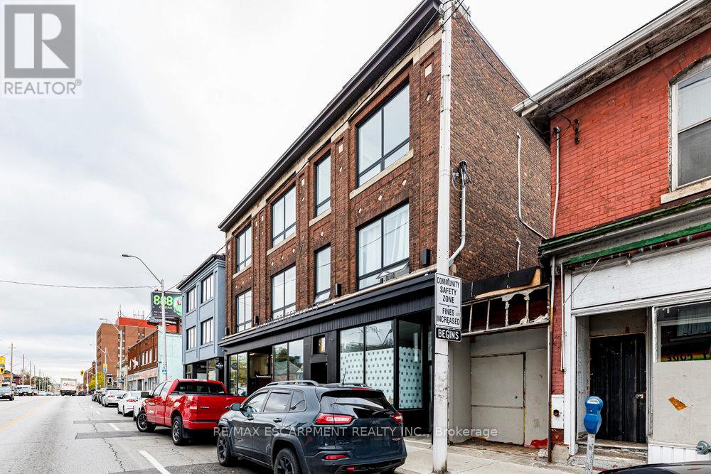 309 Barton Street E, Hamilton, Ontario  L8L 2X4 - Photo 4 - X12494018