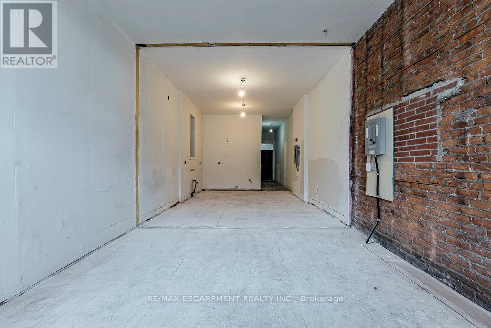 309 Barton Street E, Hamilton, Ontario  L8L 2X4 - Photo 8 - X12494018