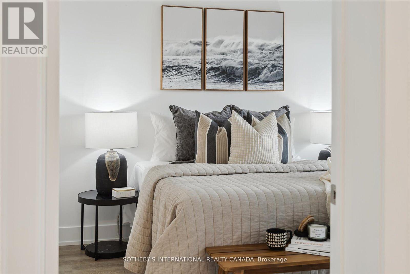 306 - 19b West Street N, Kawartha Lakes, Ontario  K0M 1N0 - Photo 13 - X12494076