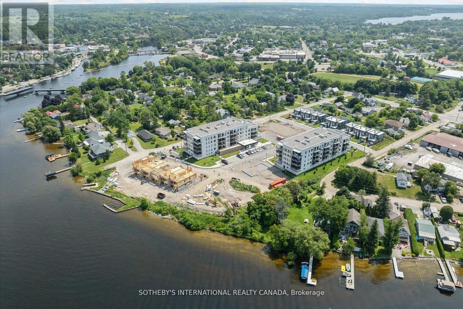 306 - 19b West Street N, Kawartha Lakes, Ontario  K0M 1N0 - Photo 30 - X12494076