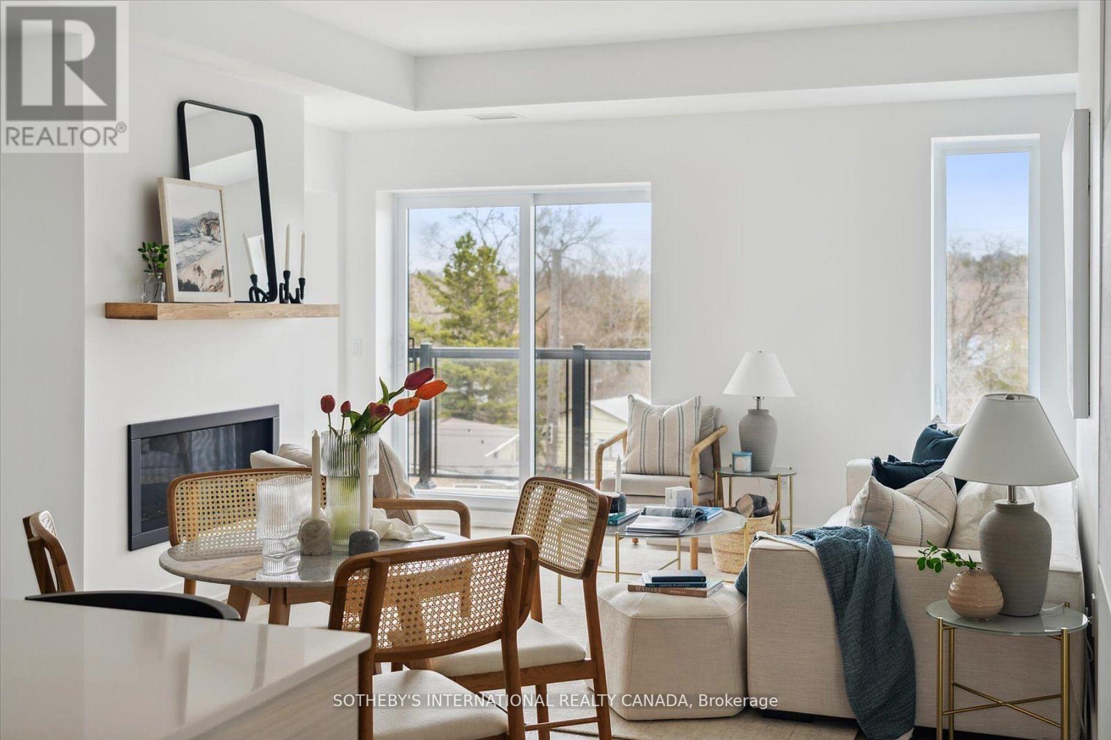 306 - 19b West Street N, Kawartha Lakes, Ontario  K0M 1N0 - Photo 7 - X12494076