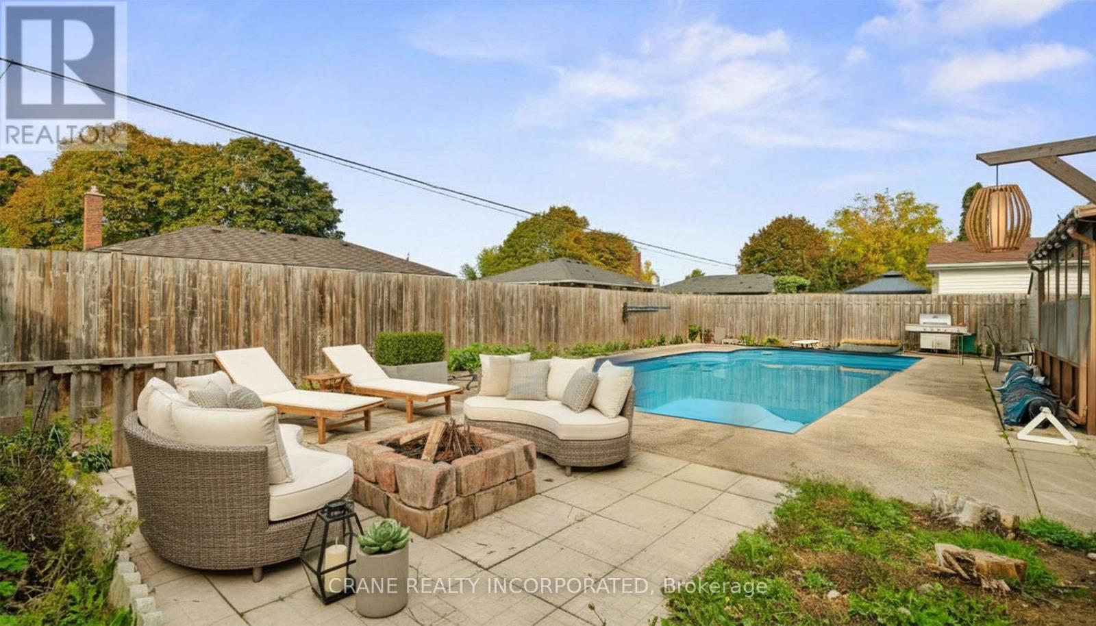 67 Wakelin Terrace, St. Catharines, Ontario  L2M 4K8 - Photo 2 - X12494078