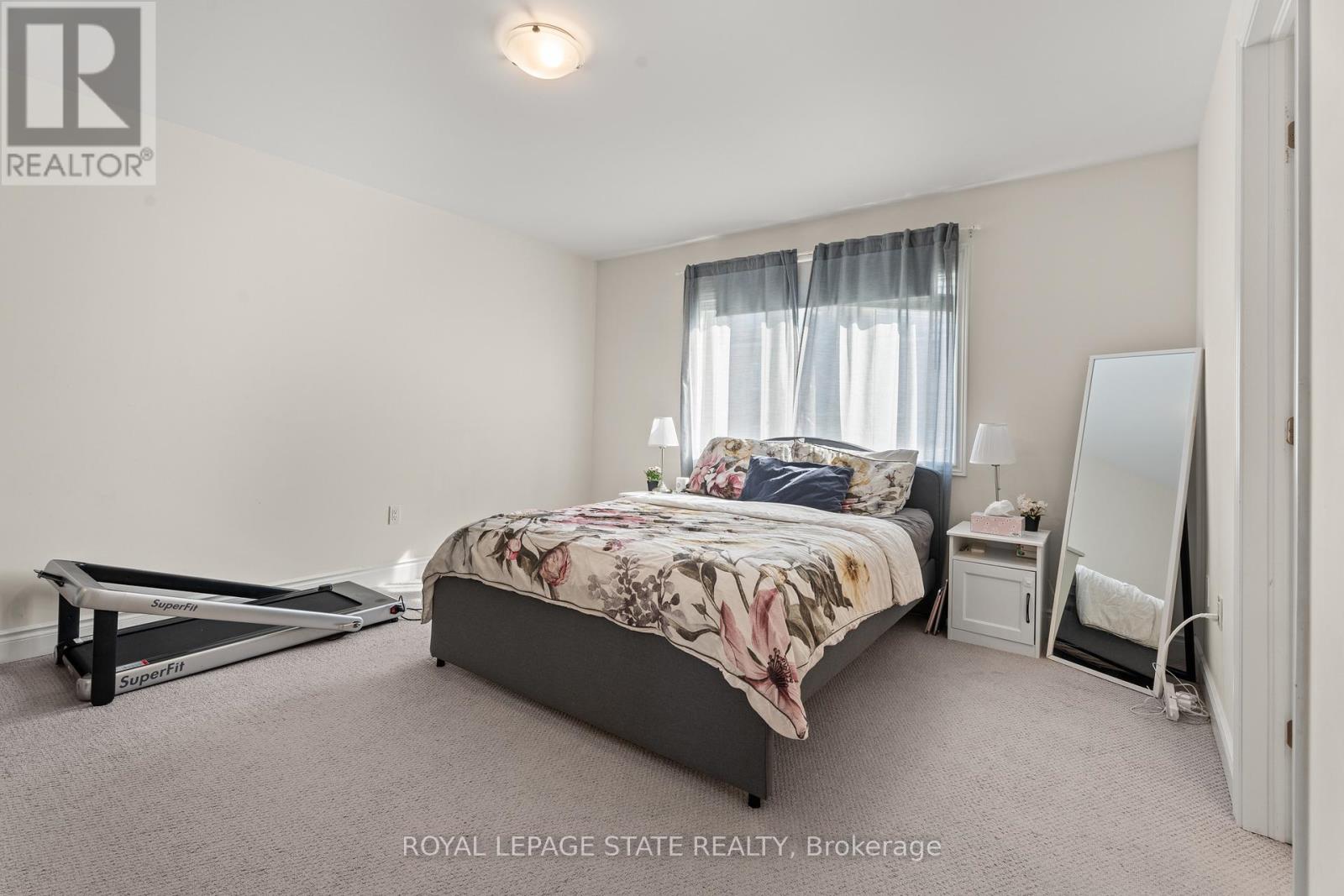 28 Heming Trail, Hamilton, Ontario  L9G 0J8 - Photo 18 - X12494086