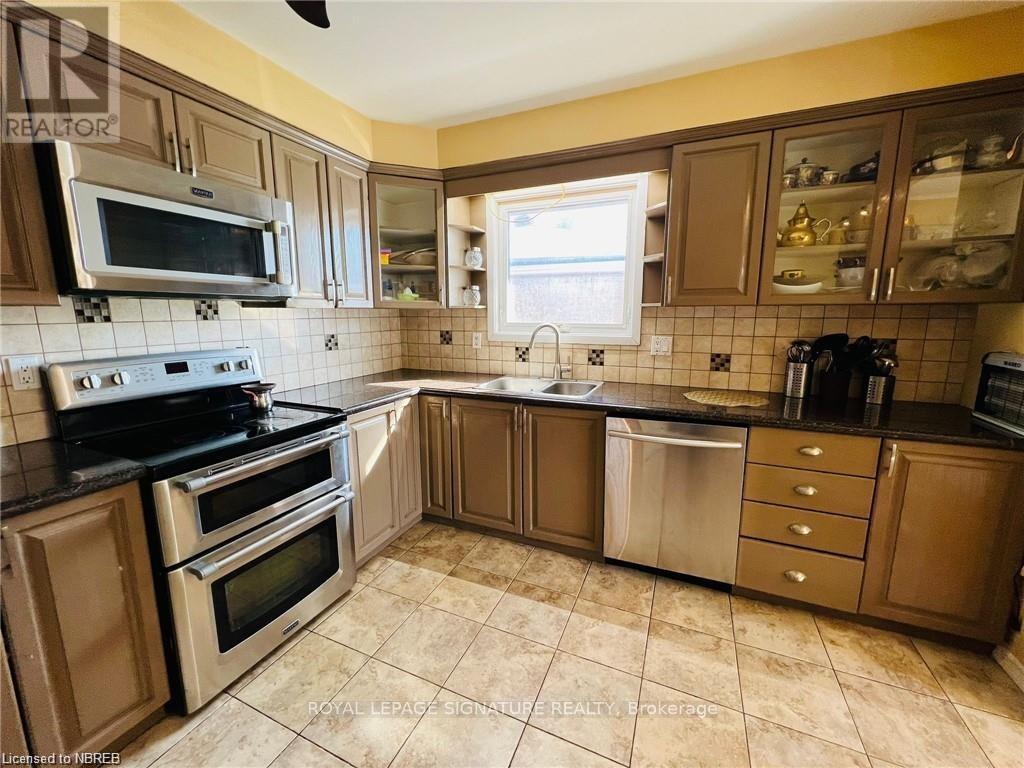 88 Beverly Road, North Bay, Ontario  P1B 7P8 - Photo 11 - X12494112