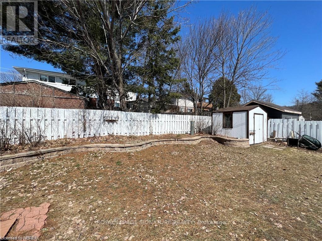 88 Beverly Road, North Bay, Ontario  P1B 7P8 - Photo 3 - X12494112