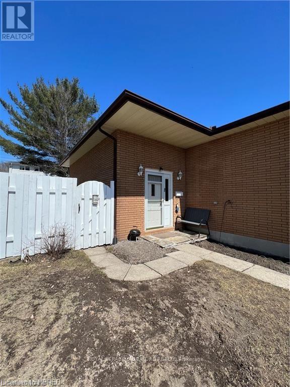88 Beverly Road, North Bay, Ontario  P1B 7P8 - Photo 31 - X12494112