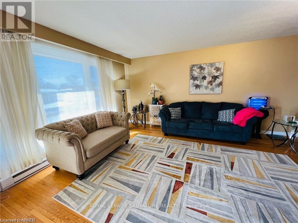 88 Beverly Road, North Bay, Ontario  P1B 7P8 - Photo 7 - X12494112