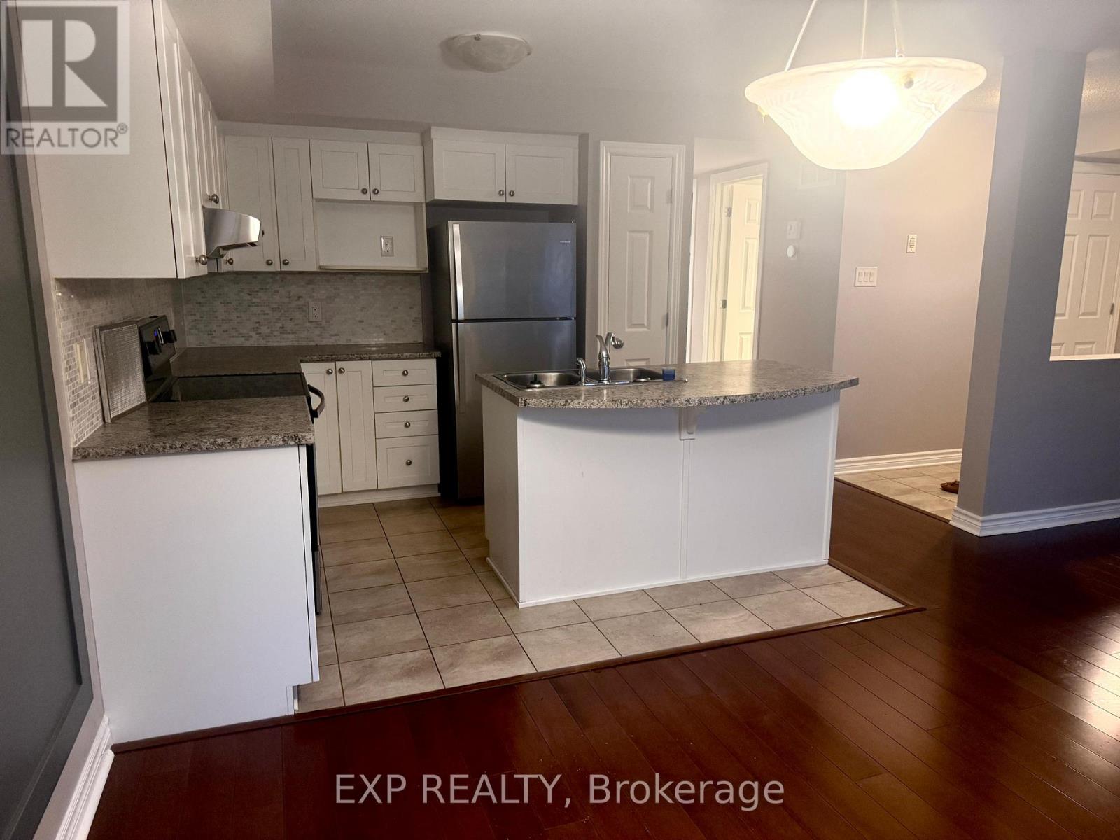 2 - 105 Bluestone Private, Ottawa, Ontario  K4A 0X7 - Photo 10 - X12446335