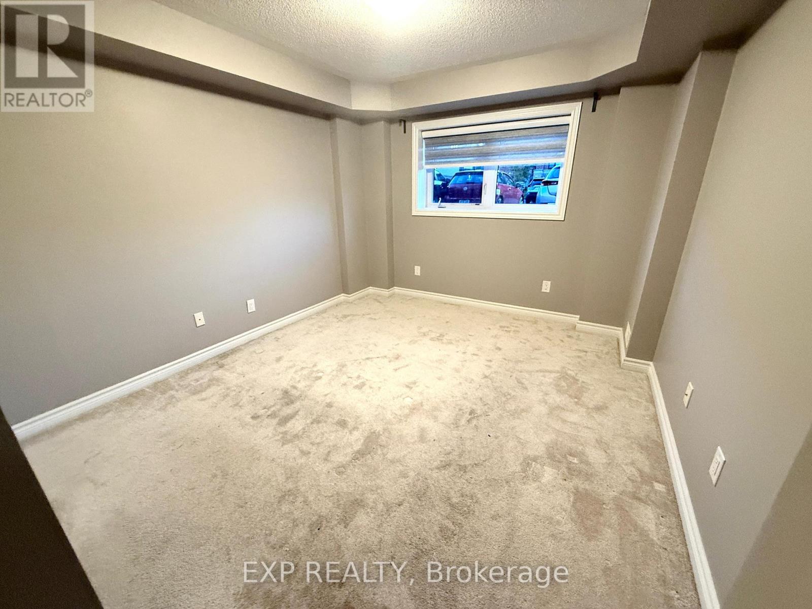 2 - 105 Bluestone Private, Ottawa, Ontario  K4A 0X7 - Photo 19 - X12446335