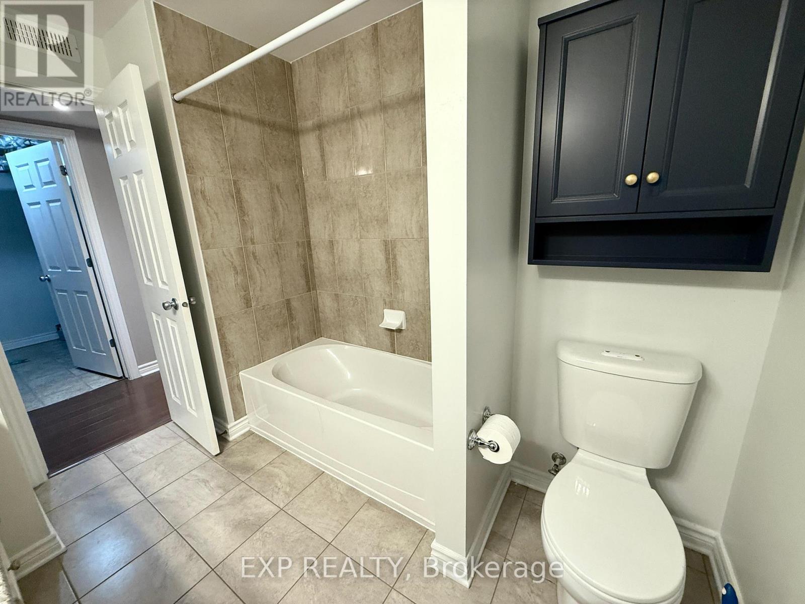 2 - 105 Bluestone Private, Ottawa, Ontario  K4A 0X7 - Photo 18 - X12446335