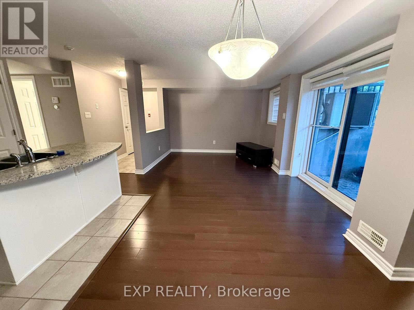 2 - 105 Bluestone Private, Ottawa, Ontario  K4A 0X7 - Photo 2 - X12446335