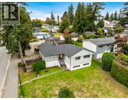 1698 SPRICE AVENUE, Coquitlam, British Columbia
