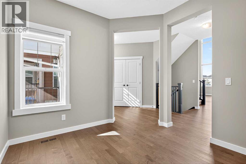 574 Sherwood Boulevard Nw, Calgary, Alberta  T3R 0R7 - Photo 22 - A2252427