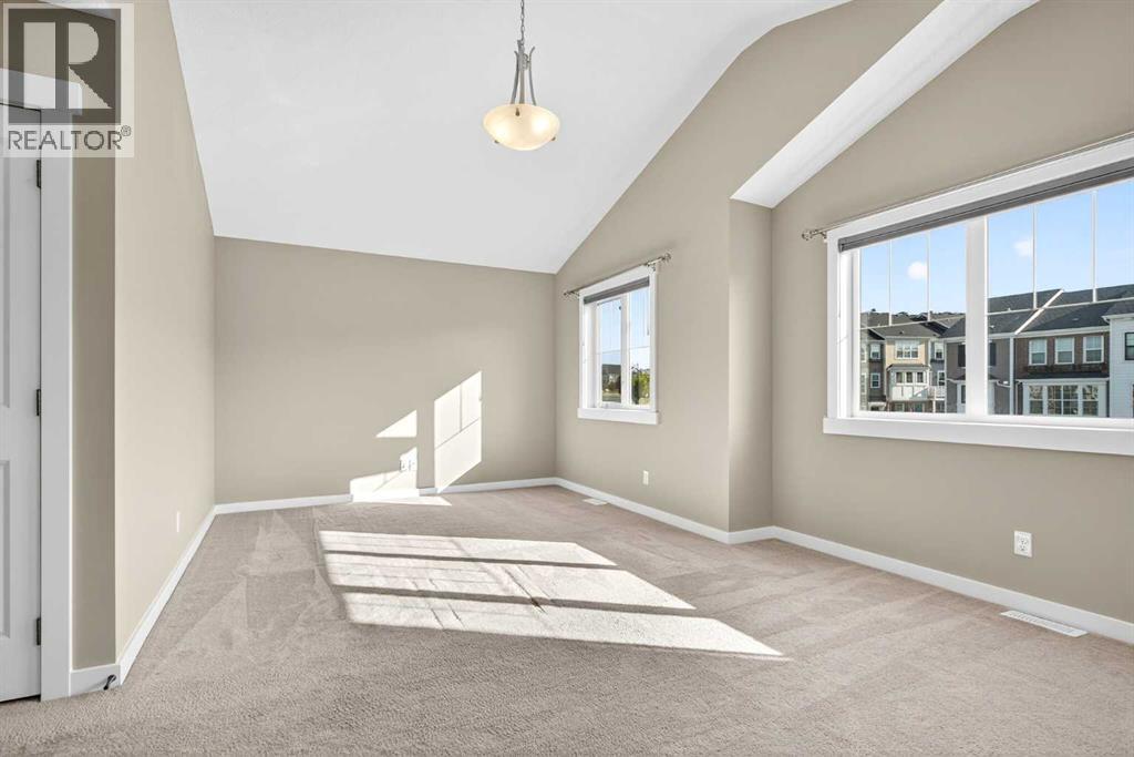 574 Sherwood Boulevard Nw, Calgary, Alberta  T3R 0R7 - Photo 33 - A2252427