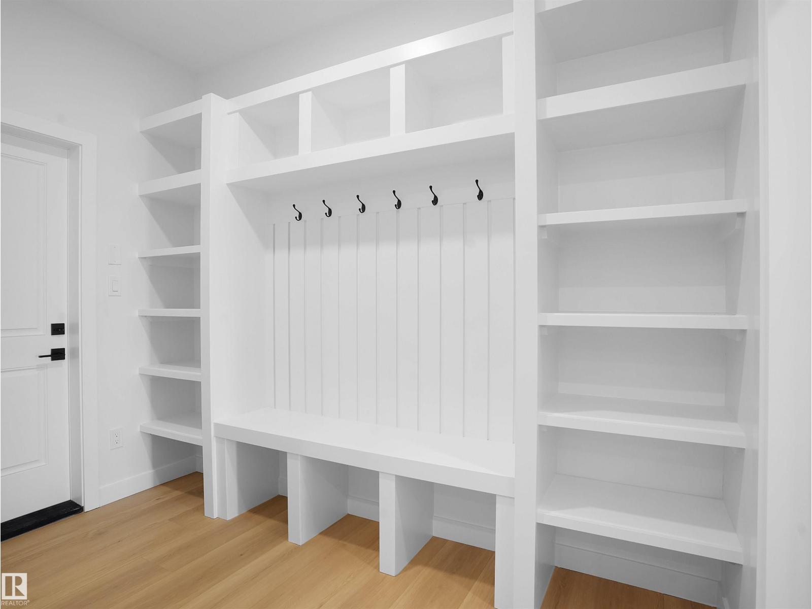 955 Elerberry Landing Nw, Edmonton, Alberta  T5T 5M8 - Photo 2 - E4464128