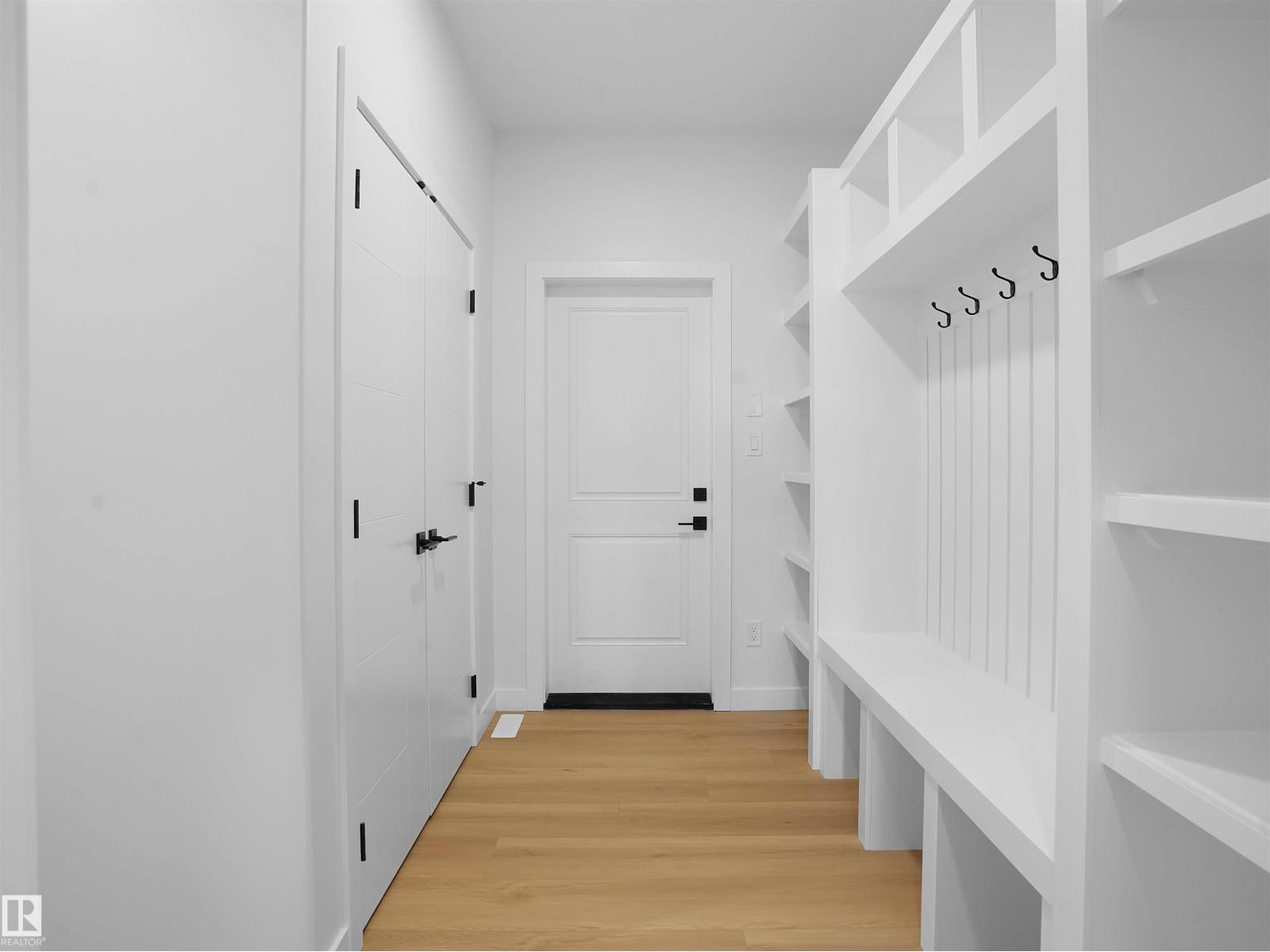 955 Elerberry Landing Nw, Edmonton, Alberta  T5T 5M8 - Photo 3 - E4464128