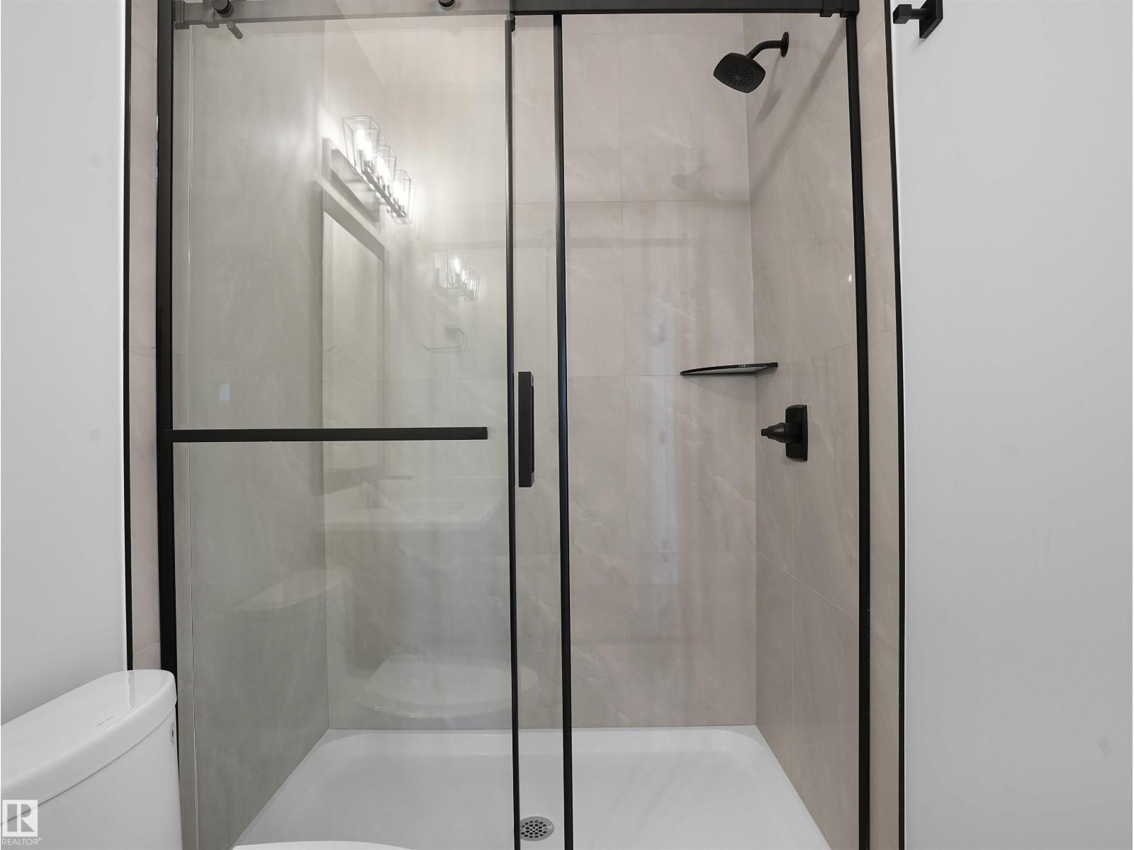 955 Elerberry Landing Nw, Edmonton, Alberta  T5T 5M8 - Photo 5 - E4464128