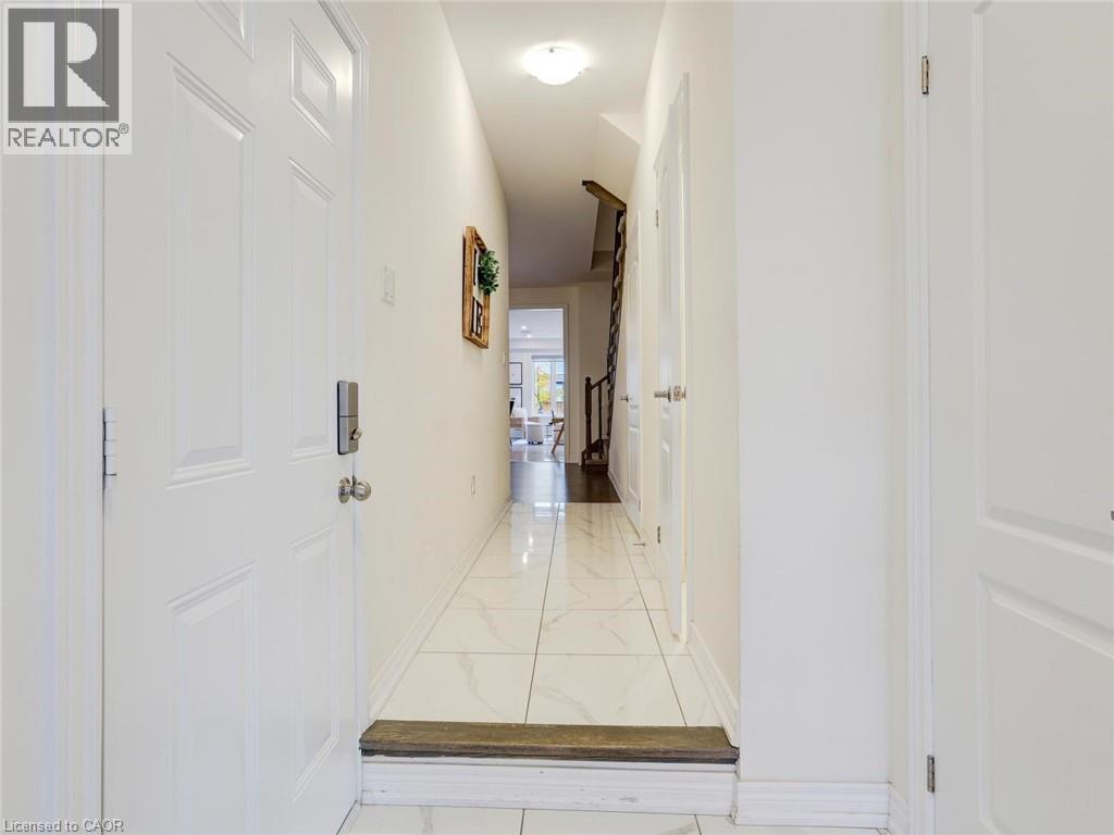 166 Deerpath Drive Unit# 100, Guelph, Ontario  N1K 0E2 - Photo 5 - 40784507