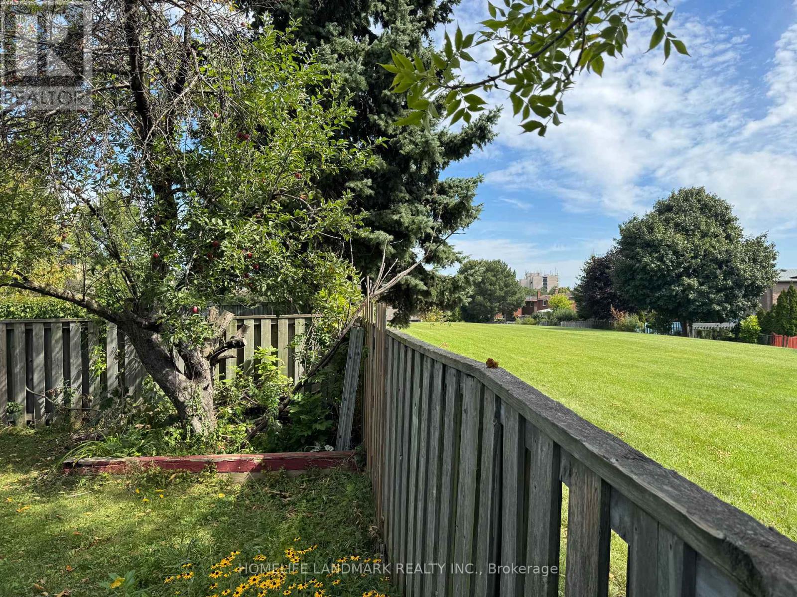 3108 Plum Tree Crescent, Mississauga, Ontario  L5N 4W9 - Photo 46 - W12465662