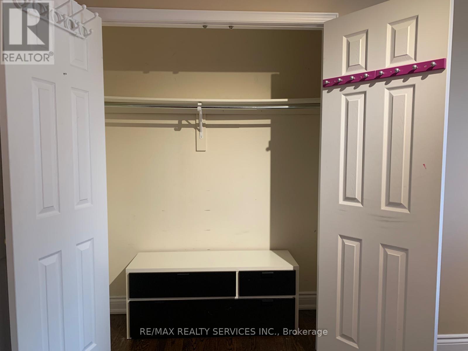 201 Bristol Road E, Mississauga, Ontario  L4Z 3V5 - Photo 33 - W12488024