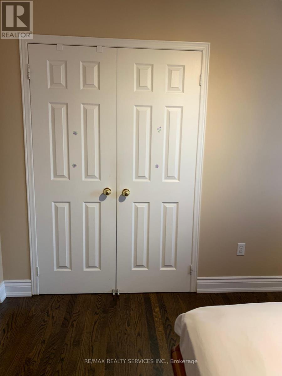 201 Bristol Road E, Mississauga, Ontario  L4Z 3V5 - Photo 32 - W12488024