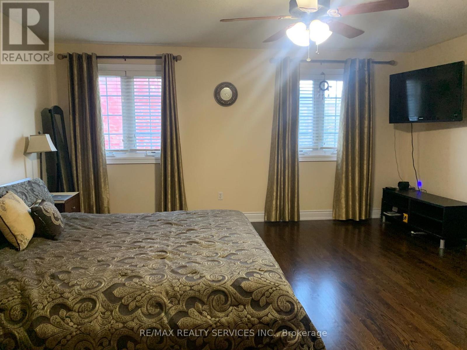 201 Bristol Road E, Mississauga, Ontario  L4Z 3V5 - Photo 36 - W12488024