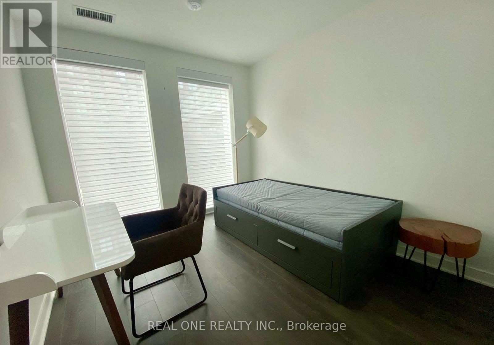 S123 - 180 Mill Street, Toronto, Ontario  M5A 0V7 - Photo 9 - C12494132