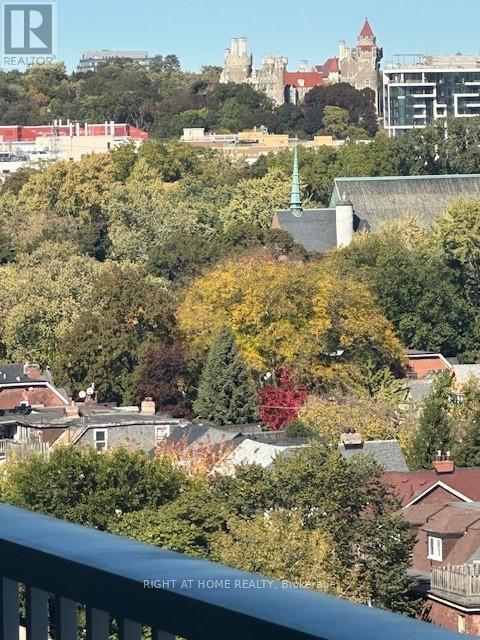 2101b - 762 Bathurst Street, Toronto, Ontario  M5S 2R6 - Photo 2 - C12494164