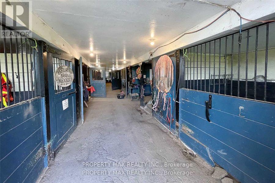 9570 Duffs Road, Whitby, Ontario  L0B 1A0 - Photo 13 - E12494134