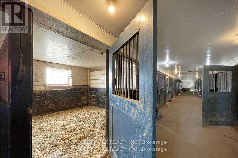 9570 Duffs Road, Whitby, Ontario  L0B 1A0 - Photo 14 - E12494134